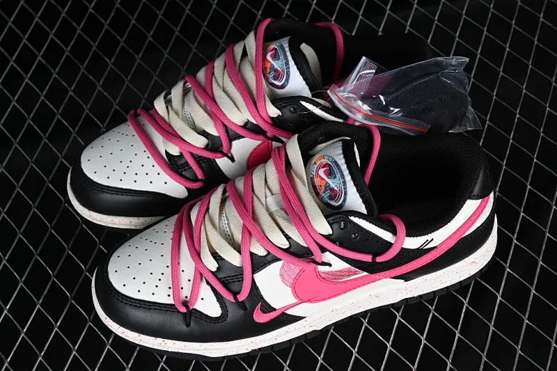 All Categories Nk SB Dunk Series Nk SB Dunk Low Low-top sneakers J version Nk Dunk Low "Multi Color" Vibrant three hooks Customized version of deconstructed strap casual sneakers FD4623-131